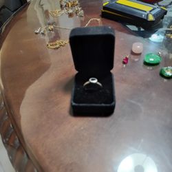 Sterling Silver Ring 💍 Size 7 