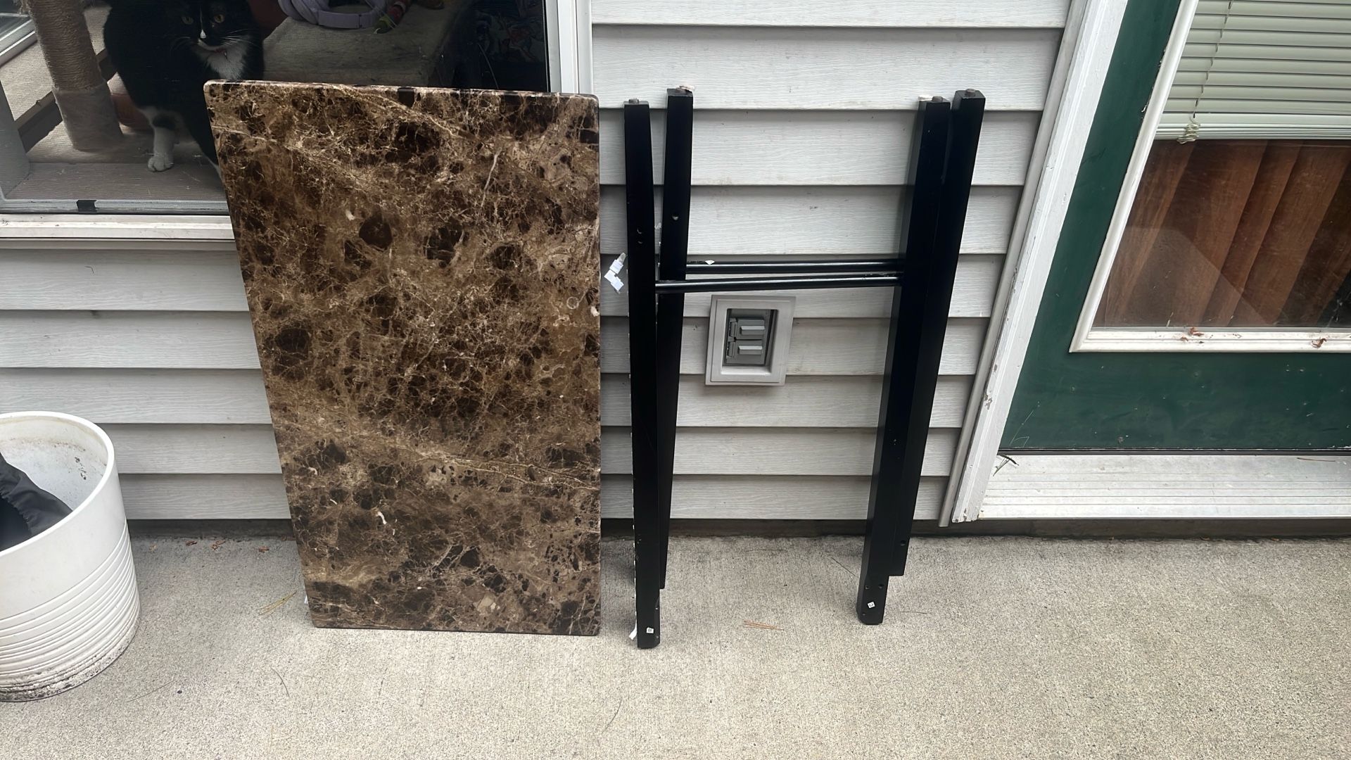 Bar Table