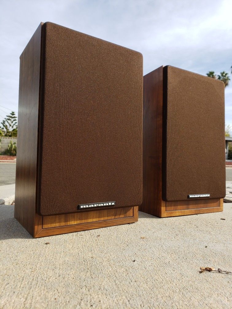 Marantz 2 Bookshelf Speakers & Grills Near Mint*NEED REFOAM
