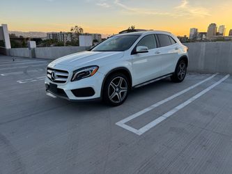 2016 Mercedes Benz GLA250