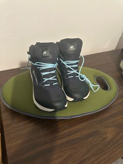 Women’s all weather Altra