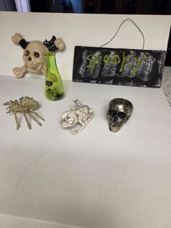 HALLOWEEN  DECORATION S