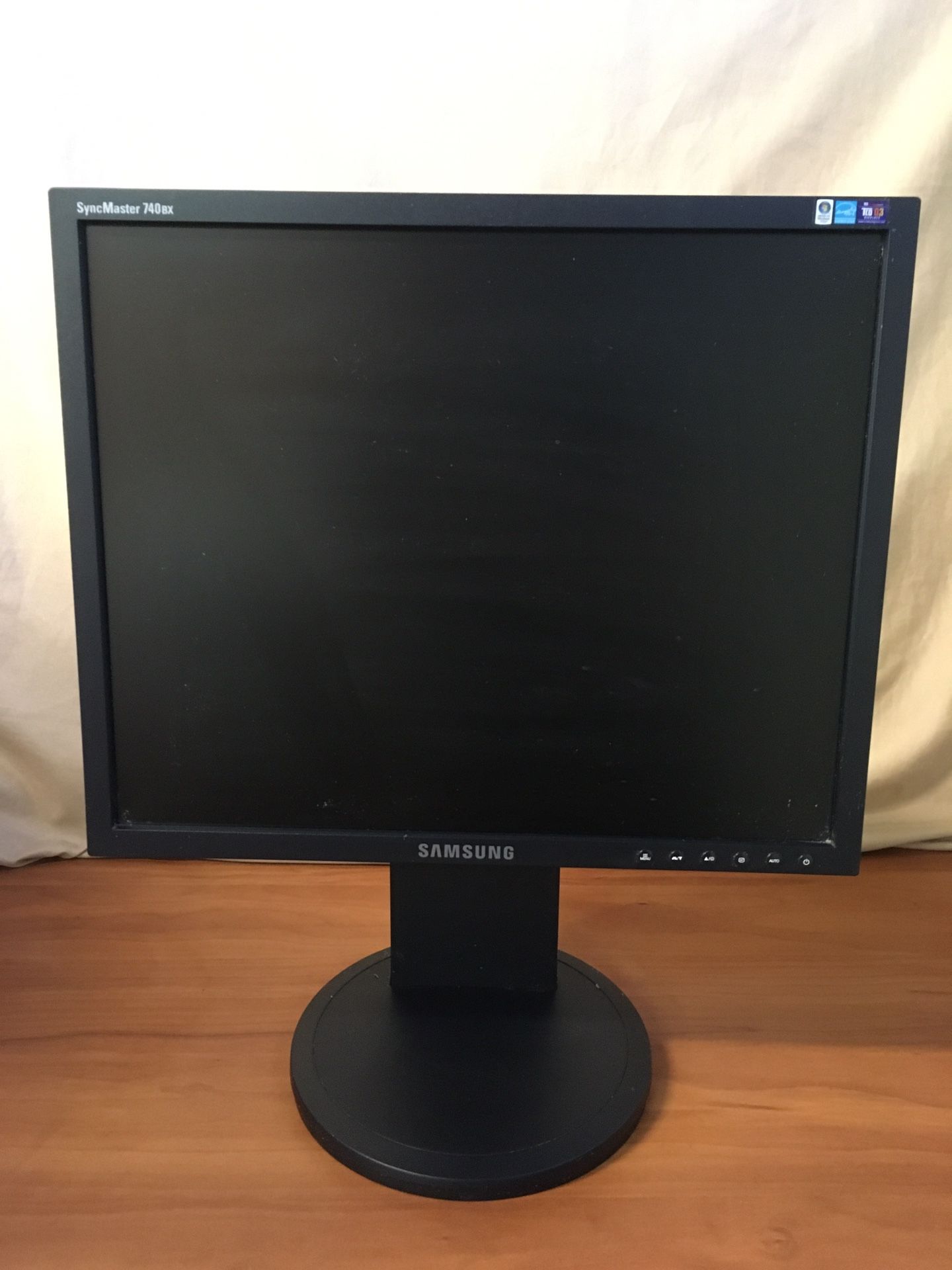 Samsung SyncMaster 740BX 17-inch LCD Monitor
