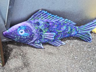 Metal painted fish