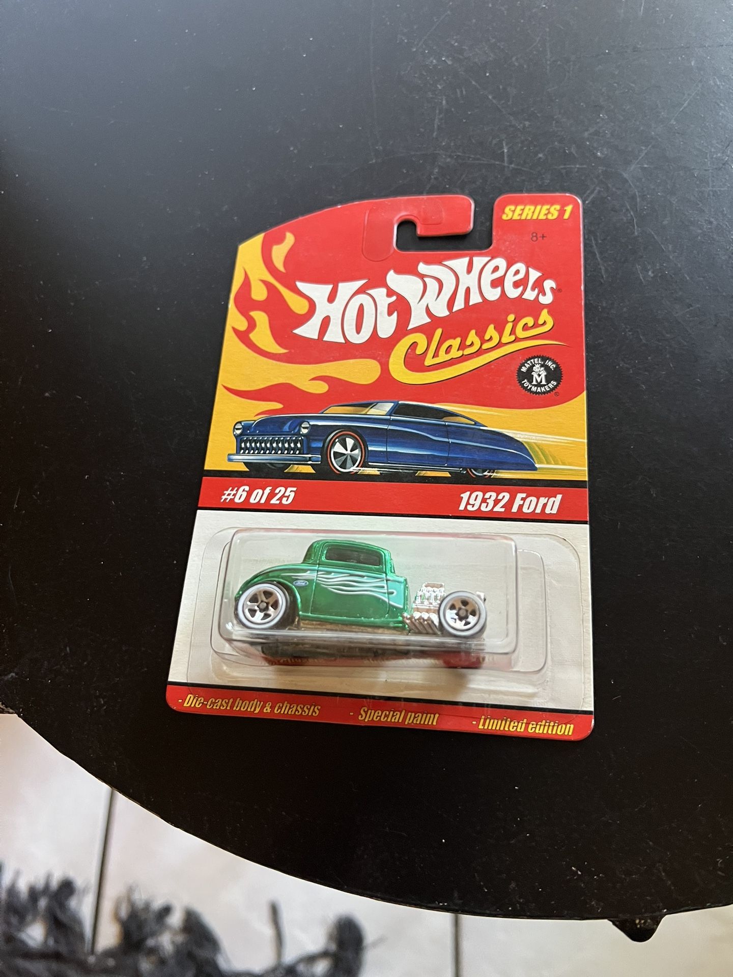 Hot Wheels Classics 1932 Ford . Spectraflame Paint