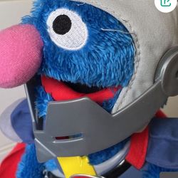 Sesame Street Grover! Awesome Interactive!!