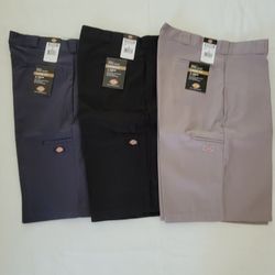 Genuine Dickies Shorts Size 38  New With Tags