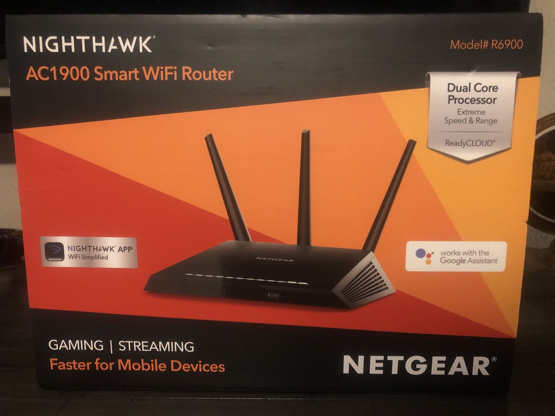 Nighthawk AC1900 Smart WiFi Router