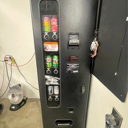 Rare Narrow Drink Vending Machine - Works Perfectly, Takes Cash & Coins