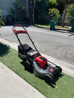 Milwaukee Lawnmower m18
