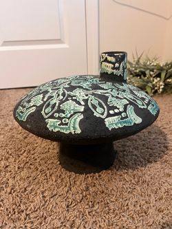 Saucer Vase