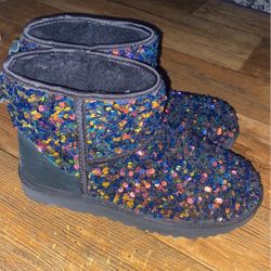 UGGS Boots 