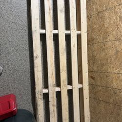 FREE Pallet And Plywood