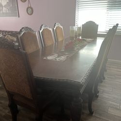 wood table for 8 ˚ʚ♡ɞ˚