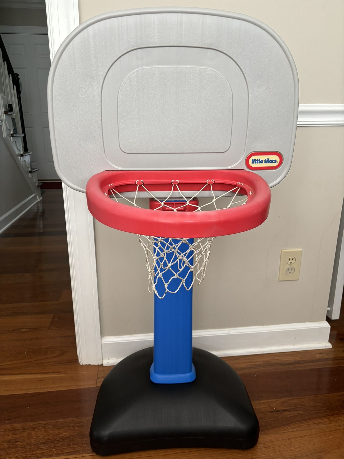 Little Tykes Basketball Goal