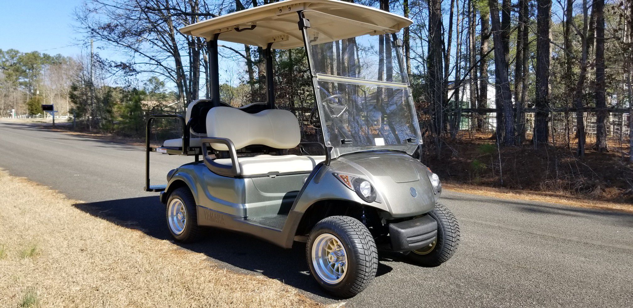 Yamaha golf cart (48volt)