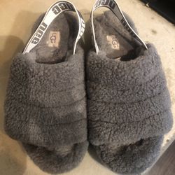 UGG Womens Size 6 Slippers 