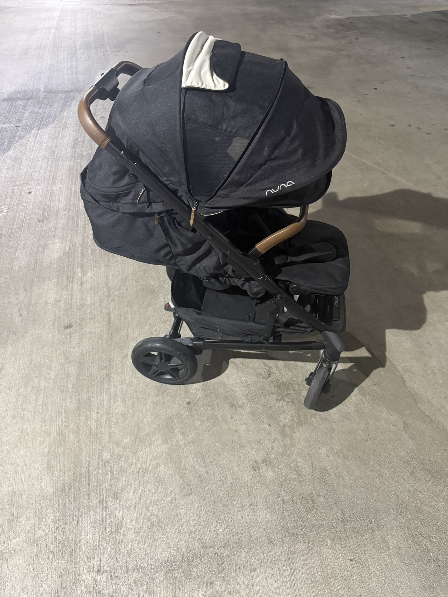 STROLLER NUNA TAVO NEXT Black Color