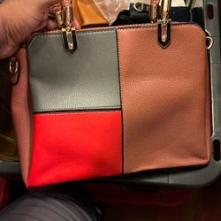 Women’s Leather Hand Bag