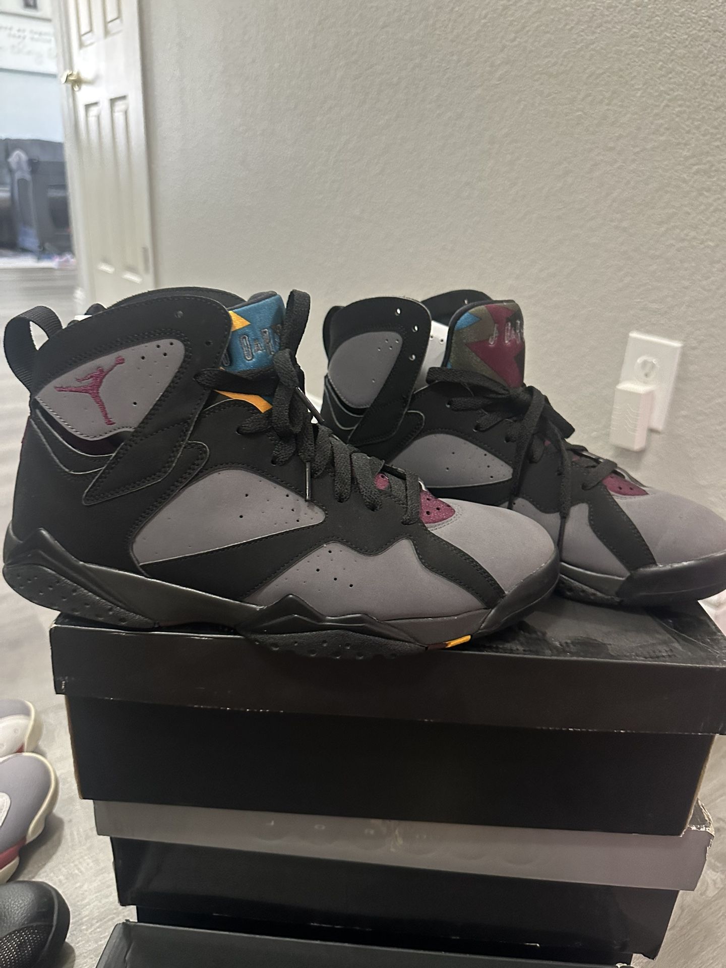 Jordan Bordeaux Retro 7 Size 10.5 Men
