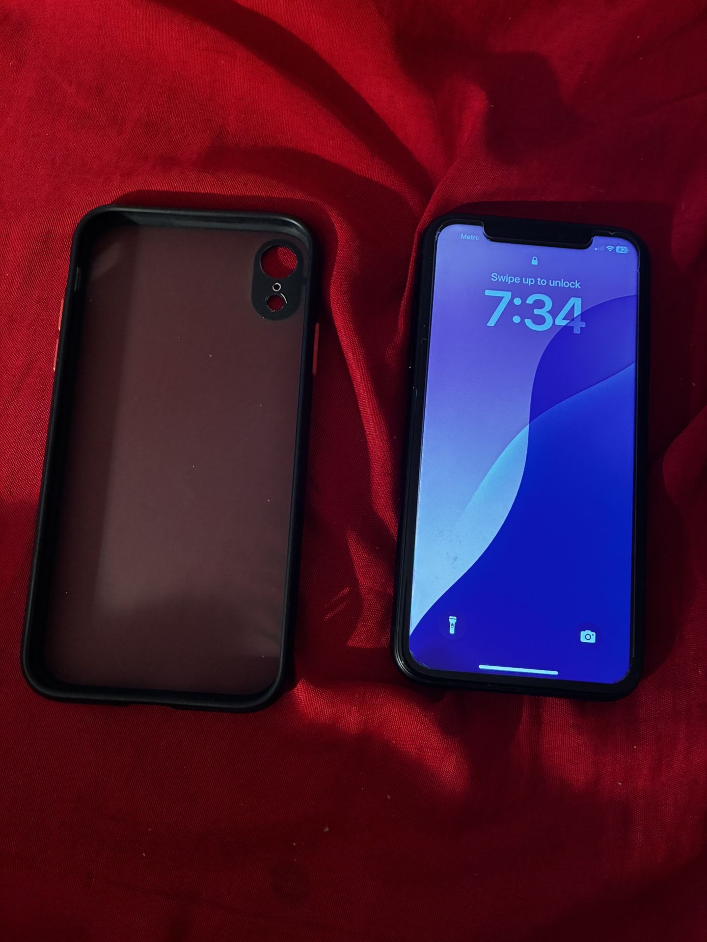 iPhone XR Unlocked $200 OBO 