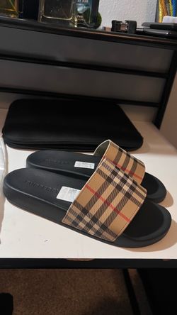 Burberry slides