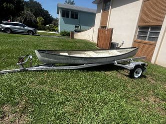 American Eagle Canoe