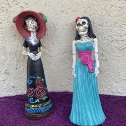 Dia De Los Muertos Sugar Skull Festive Catrina Skeleton Lady Figurines.