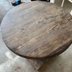 Round Side Table 