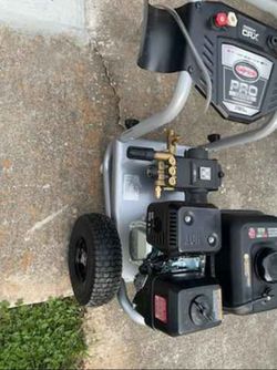 New Simpson Pressure Washer
