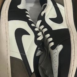 Jordan 1 Low Mocha Size 11