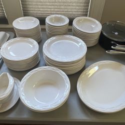 Pfaltzgraff Arcadia Dinnerware Set