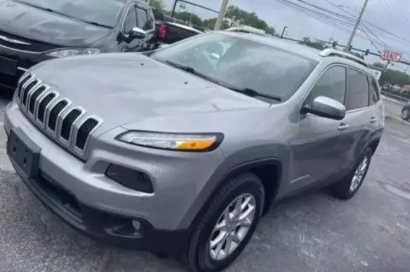 2017 Jeep Cherokee