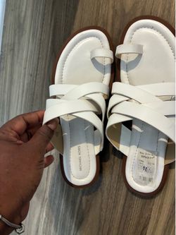 Micheal Kors Size 10