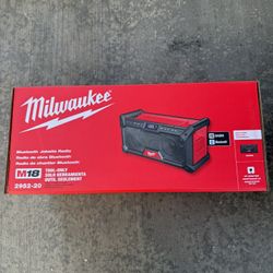 Radio Bluetooth Jobside Milwaukee M18