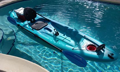 KAYAK 10FT LIFETIME TRITON WITH PADDLE
