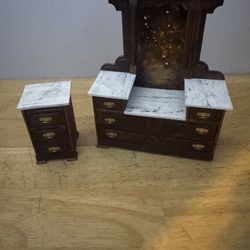 Doll House Furniture 