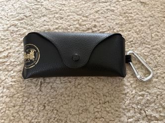 VEGOOS Classic Polarized Aviator Sunglasses with Leather Case