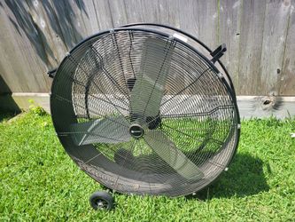 Large Shop fan works good
