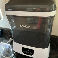 Dr.Brown all In One Sterilizer And Dryer For Baby Bottles And Parts