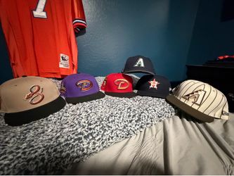 Fitted hats D-backs and Astros