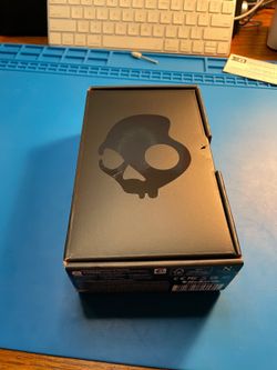 Open Box-  Skullcandy 2SKSK1845M0W2 Kilo XT Small Portable Wireless Speaker, Red