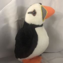 A plush pingin 6 inches tall New