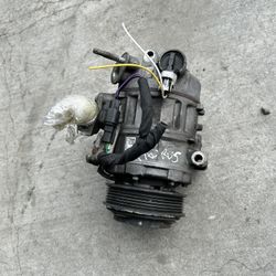 2013 Ford Taurus 3.5 Ac Compressor Oem