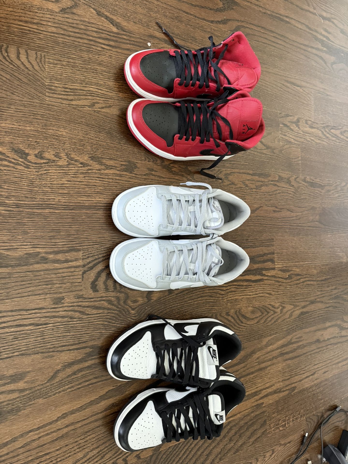 Nike shoes dunks and jordan mids