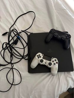 PS4 slim
