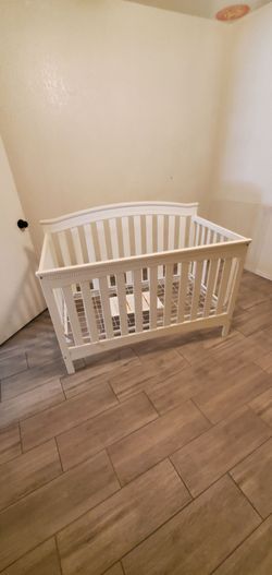 Free baby bed