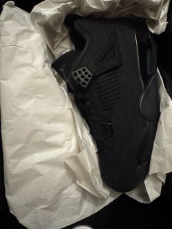New men’s size 9.5 Jordan 4 Black Cat