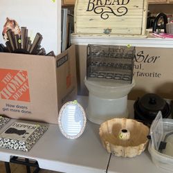 Pictures, Decor, Etc