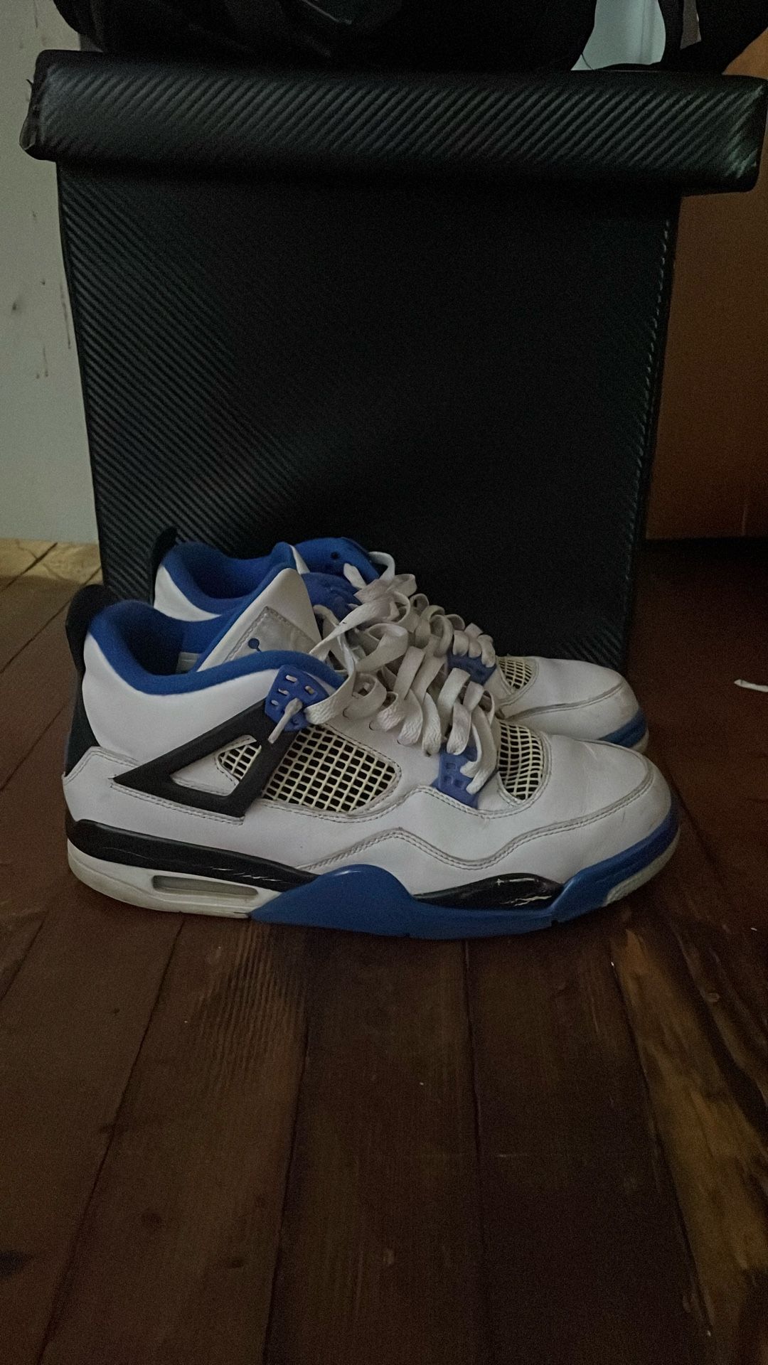 Jordan Retro 4 Motorsport